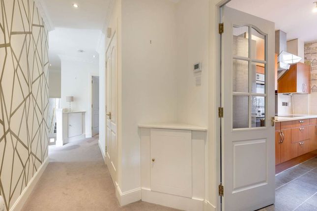 8, Syme Crescent, Edinburgh photo 2