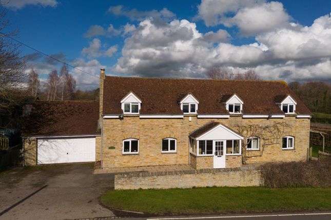 Thumbnail Detached house for sale in Wixford Road, Near Ardens Grafton, Alcester, Warwickshire