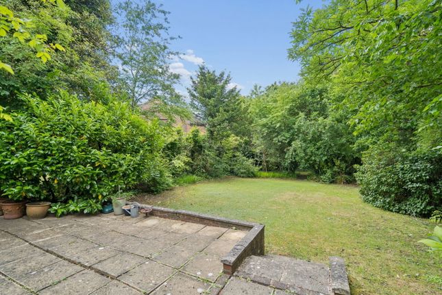 Little Oak, Oxhey Lane, Pinner photo 4