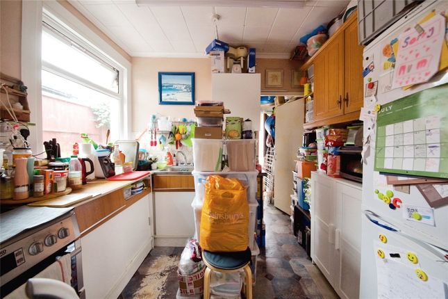 Flat for sale in Kimberley Road, London