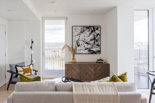 Flat for sale in Coda, Battersea, London