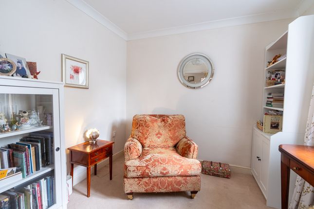 10, Roman Way, Higham Ferrers photo 4