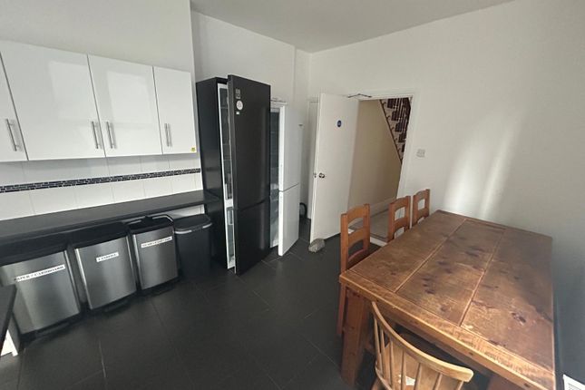 28, Bernard Street, Swansea photo 4