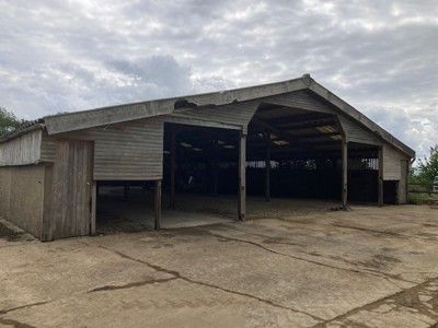 Industrial to let in Storage Barn, Winsey Farm, Park Lane, Sharnbrook, Bedford, Bedfordshire