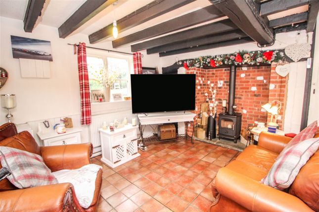 End terrace house for sale in Bridgnorth Road, Franche, Kidderminster