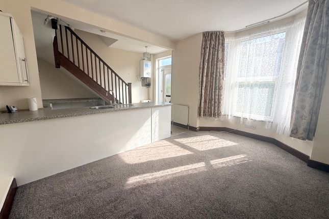 81, Chichester Road, Portsmouth photo 4