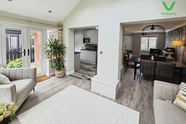 17, Snowball Close, Crook photo 2