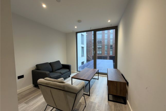 102,, Apex Lofts, Digbeth photo 3