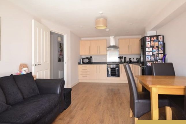 Flat 3, 323-325, Mile Oak Road, Brighton photo 3