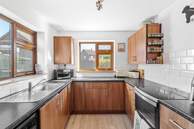 1 Dimlington Road, Easington photo 4