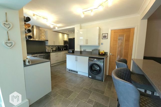 6 Twiss Green Lane, Warrington photo 2