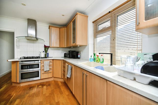 555, Falmer Road, Brighton photo 2
