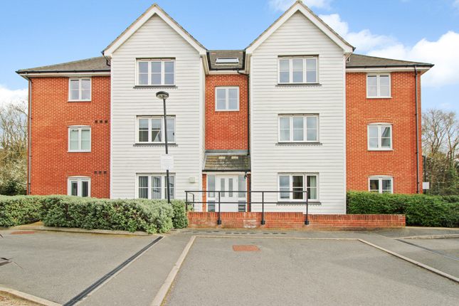 Thumbnail Flat for sale in Ryder Court, The Links, Herne Bay, Kent