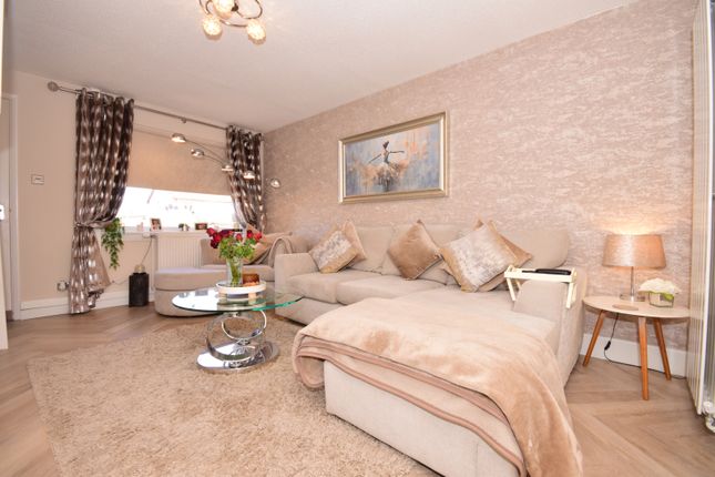 6 Cameron Drive, Uddingston, Glasgow photo 4