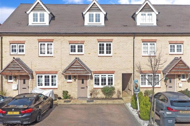 Thumbnail Town house for sale in Thomas Road, Aylesford, Kent