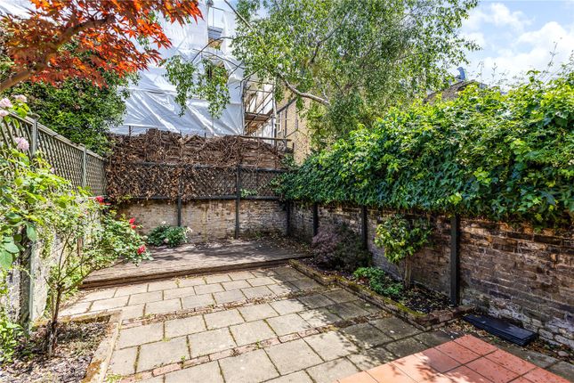 43, Bowerdean Street, London photo 2