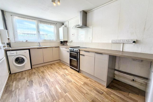 116, Tennyson Road, London photo 2