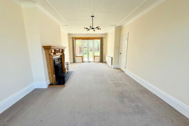 14, Gypsy Lane, Middlesbrough photo 3