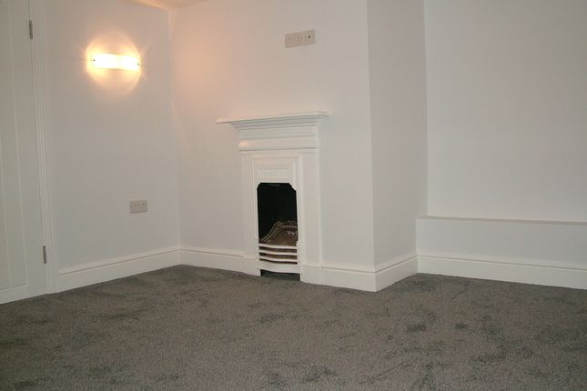 70b, High Street, Ingatestone photo 3