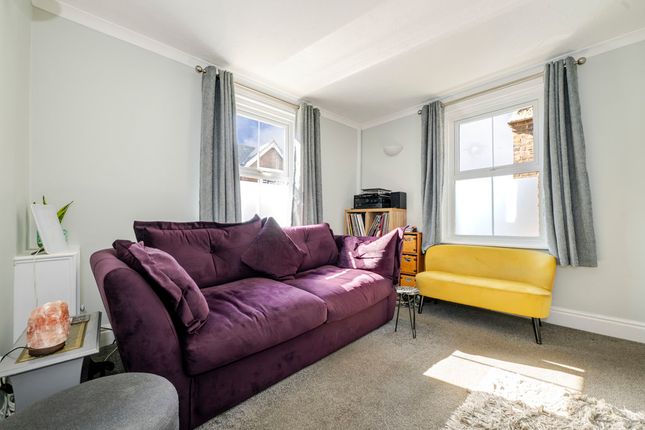 6 Railway View, Victoria Road, Crowborough photo 3