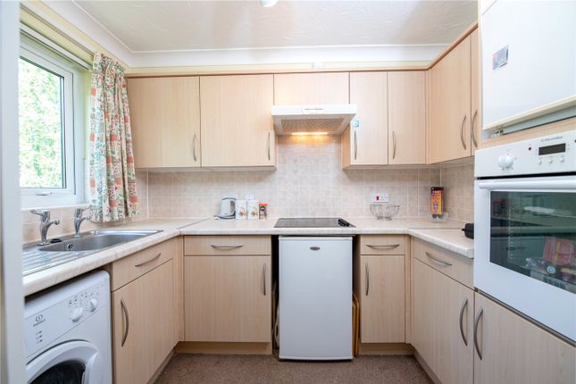 Flat for sale in Moores Court, Sleaford, Lincolnshire