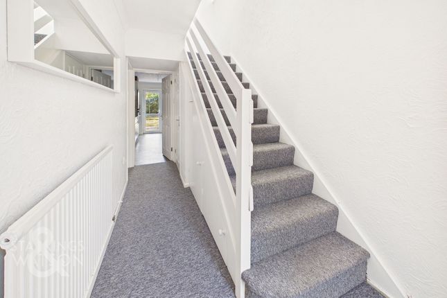 81 Peverell Road, Norwich photo 4