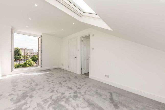 First Floor Flat, 9, Pellant Road, London photo 4