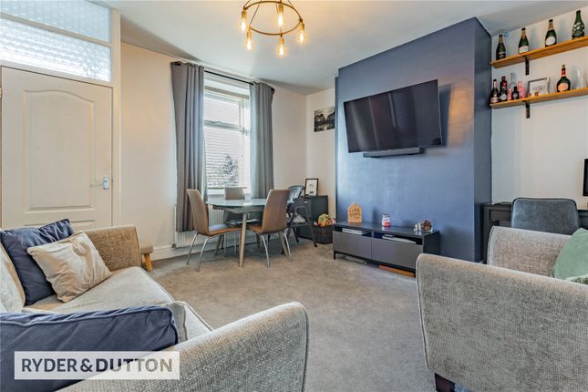 10, Victoria Terrace, Rochdale photo 2