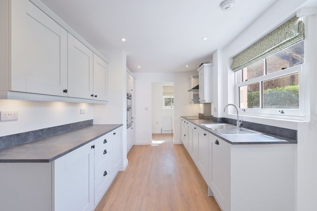 126, Victoria Road, Reading photo 2