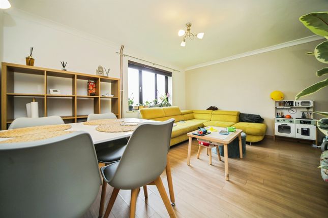 25, Primrose Close, Thetford photo 3