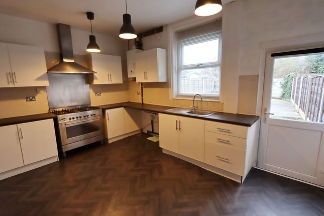 96 Bradley Lane, Bolton photo 4