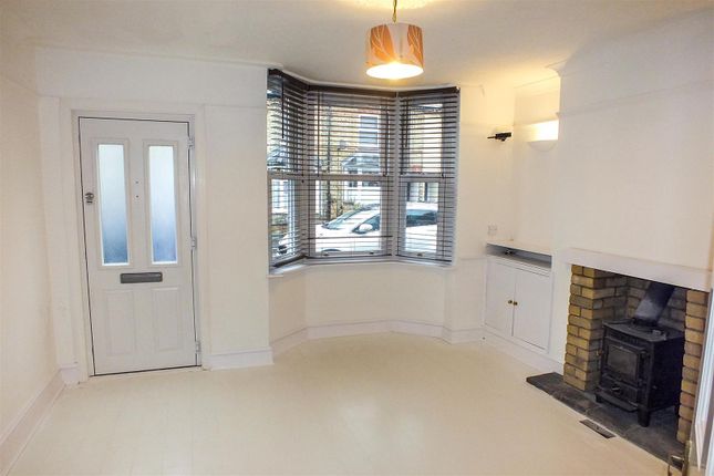 3 Bed Terraced House For Sale In Avenue Road St Neots