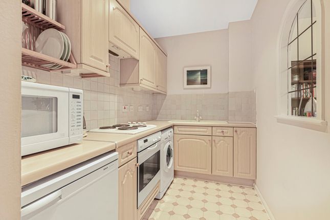 Flat 23, Bridge View Court, 19, Grange Road, London photo 2