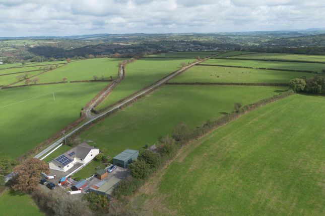 Bryn Road, Newcastle Emlyn photo 4