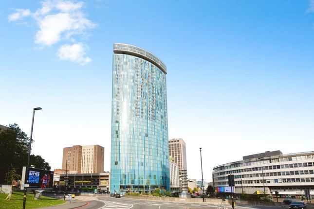2-bed flat on Apartment 2006, Beetham Tower, Holloway Circus Queensway, Birmingham, £170,000