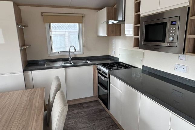 23, Maustin Park, Nr. Wetherby photo 2