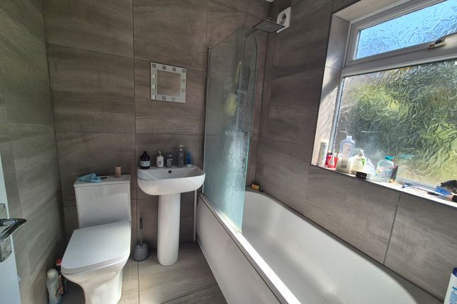 47, Milton Avenue, KING'S LYNN photo 5