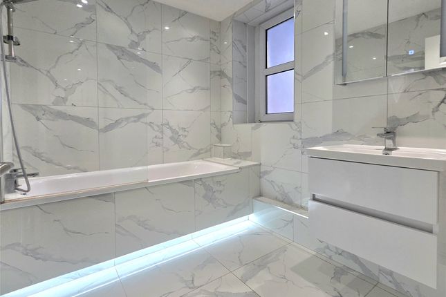 Flat A, 100, Shooters Hill Road, London photo 3