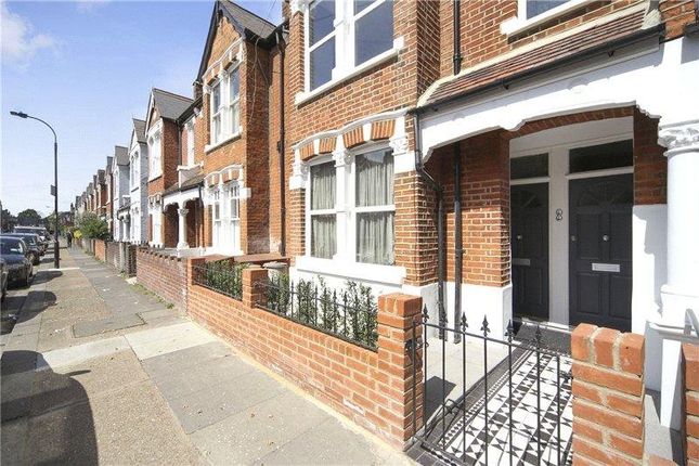 Thumbnail Flat for sale in Dunraven Road, London