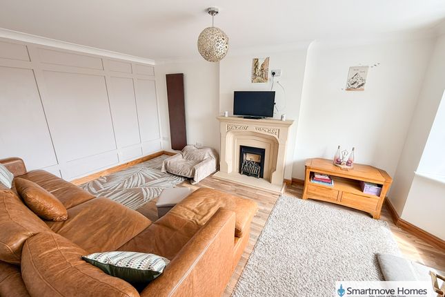 7, Rock House Close, Alfreton photo 2