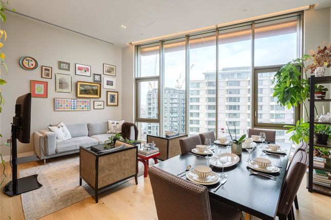 Flat for sale in Tapestry Apartments, 1 Canal Reach, Kings Cross, London