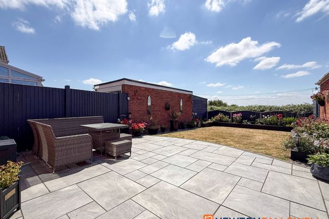 6 Ringrose Close, Newark photo 4