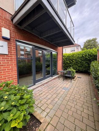 Deyncourt Gardens, Upminster photo 2