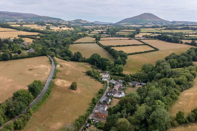 Rose Cottage, Penbont Road, Brecon photo 2