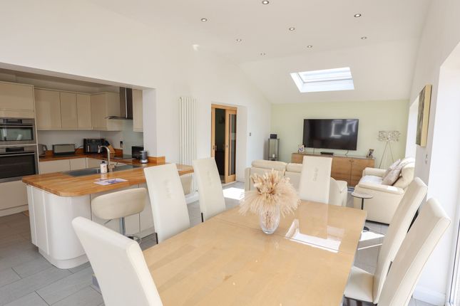 'Burwood', 27 Chapel Lane, Morecambe photo 2
