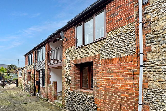 1 Castle Mews,, George Street, Sandown photo 3