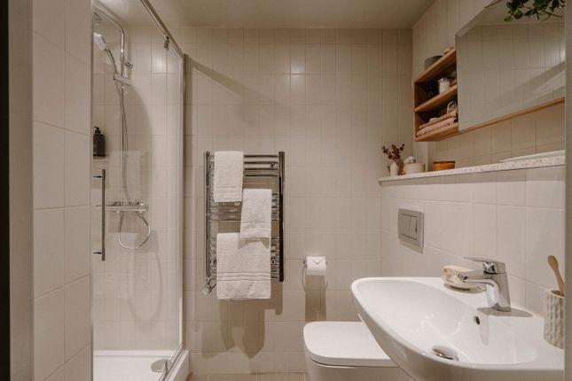 403, Mason & Fifth, Woodfield Road, London photo 5