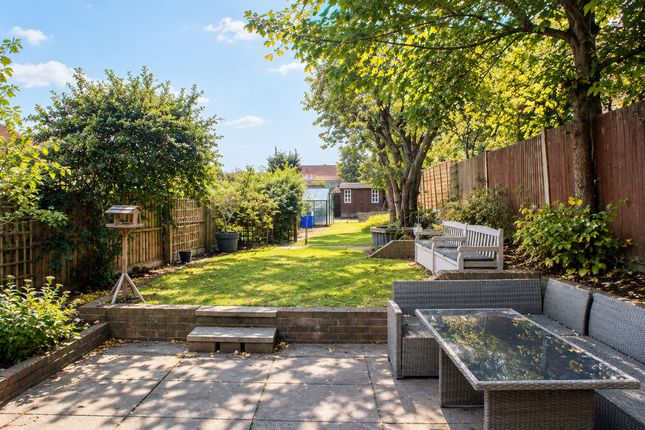 Haldane Gardens, Gravesend photo 2