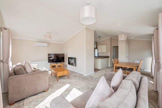 2-bed other on 3, Marsh Farm Mobile Park Home, Mill Road, Great Yarmouth, £190,000
