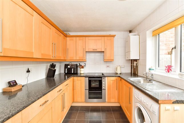 Pintail Road, Woodford Green photo 2